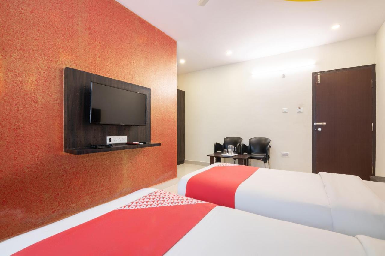 Отель Oyo 13594 Mathrushree Residency Бангалор Экстерьер фото