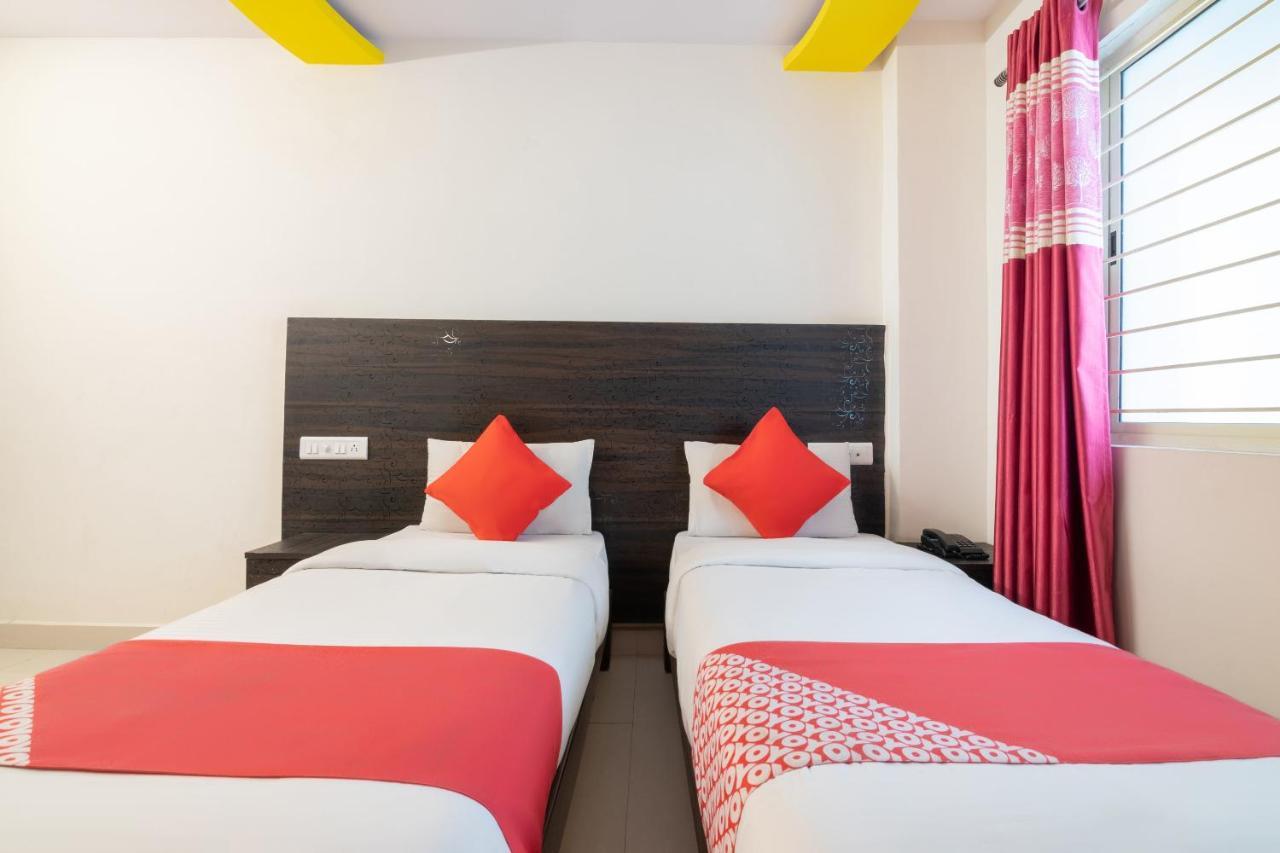 Отель Oyo 13594 Mathrushree Residency Бангалор Экстерьер фото
