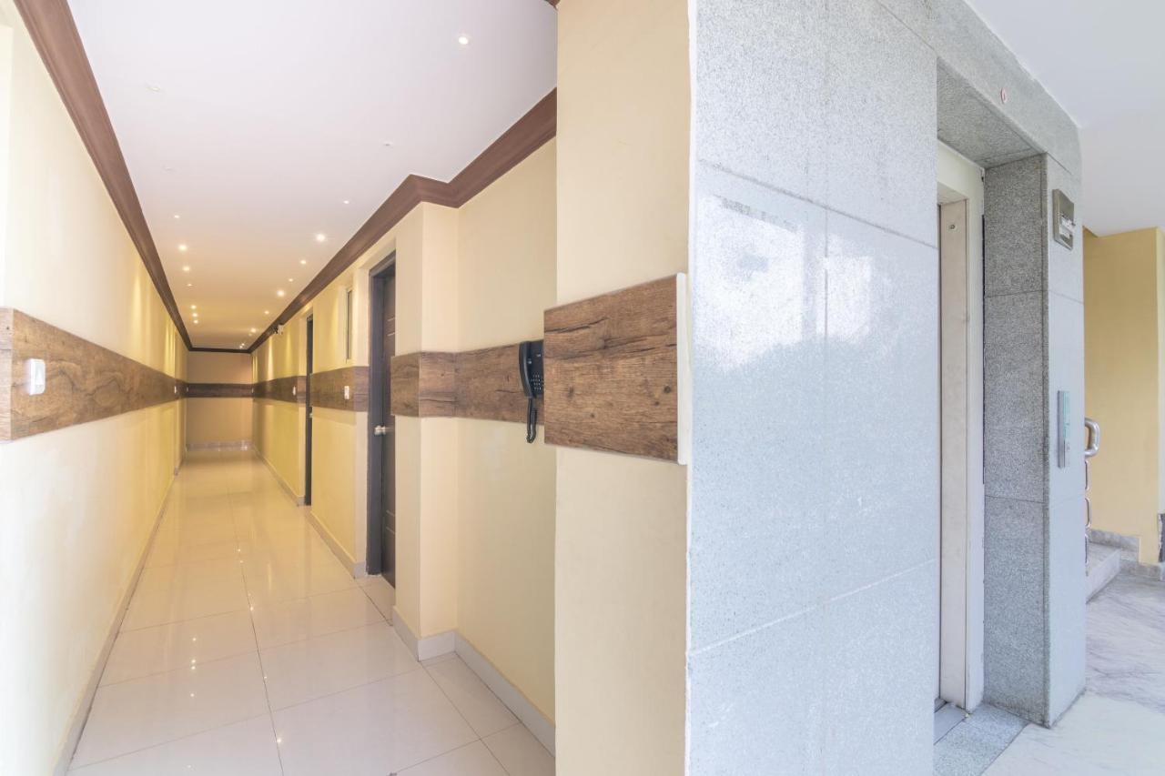 Отель Oyo 13594 Mathrushree Residency Бангалор Экстерьер фото