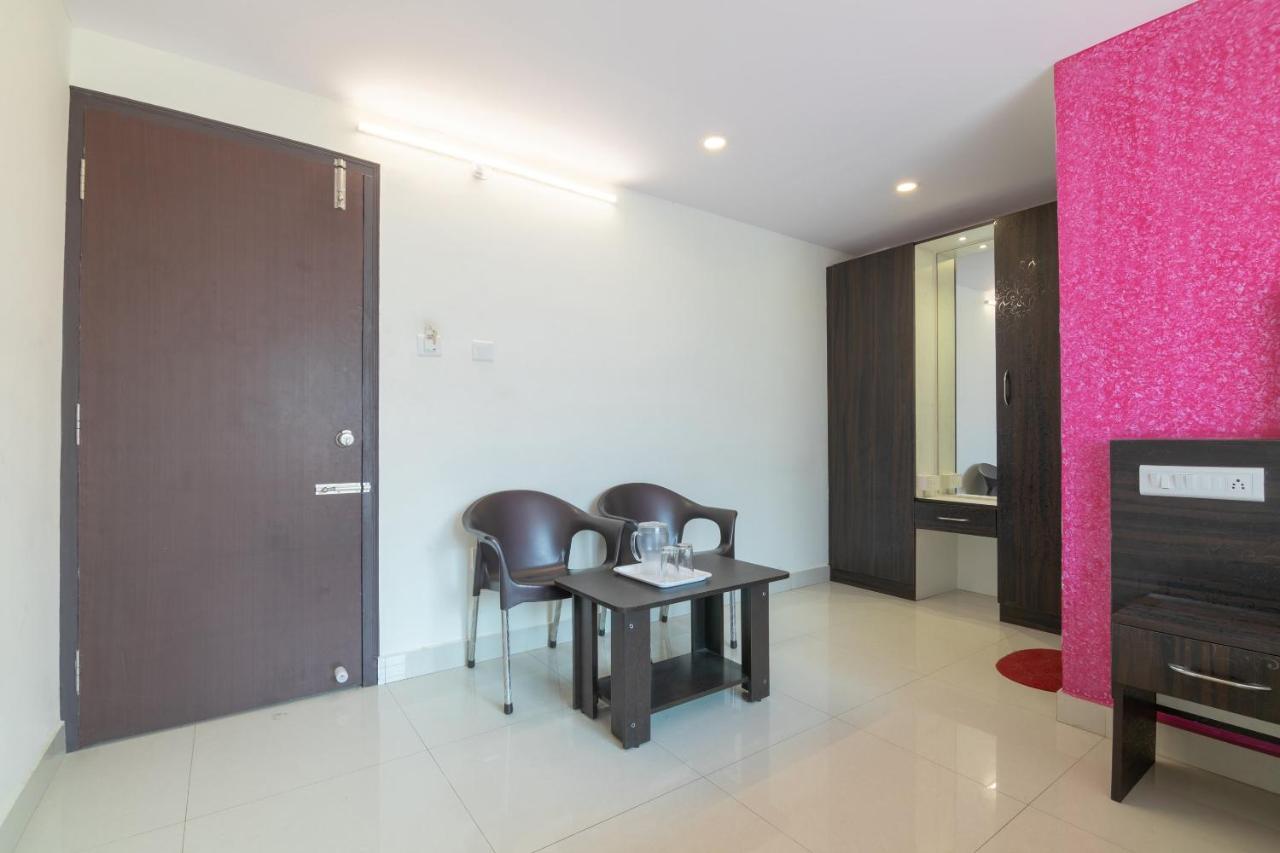 Отель Oyo 13594 Mathrushree Residency Бангалор Экстерьер фото