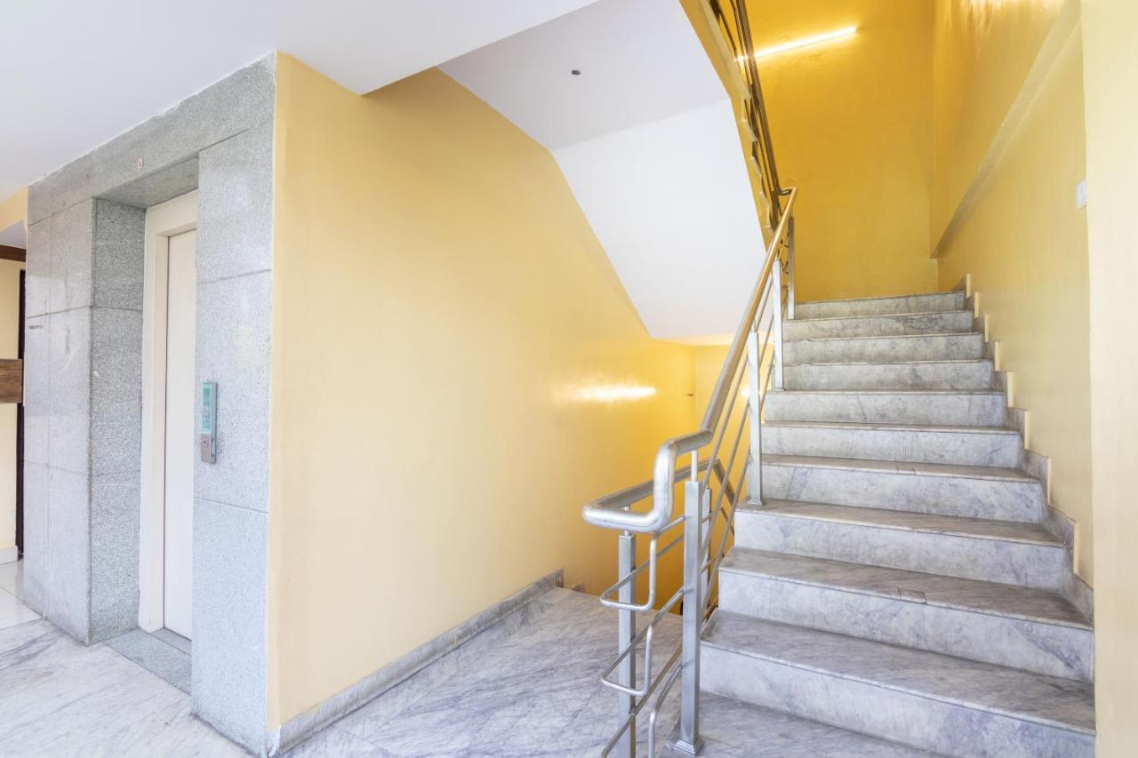 Отель Oyo 13594 Mathrushree Residency Бангалор Экстерьер фото